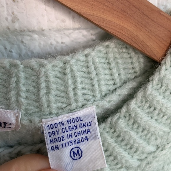 Ann Taylor Wool Cable Knit Vintage Green Mint Sweater sz M - Picture 6 of 8